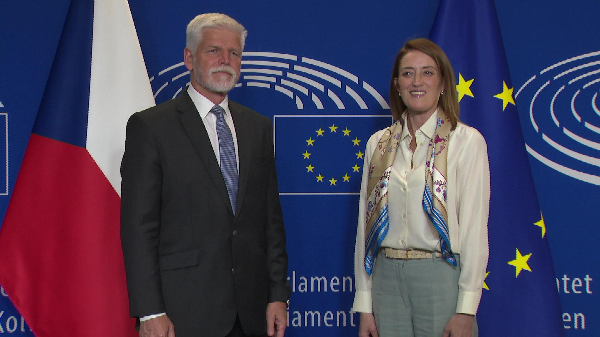 Roberta METSOLA, EP President, meets with Petr PAVEL, President of Czechia: extracts from the arrival, meeting and roundtable